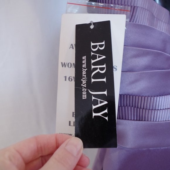 Bari Jay "Wisteria" Satin Strapless Gown NEW- Sz.6 - Picture 5 of 9